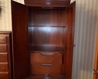 Thomasville Furniture Collector's Cherry Traditional Style 43" Pediment Clothing Armoire