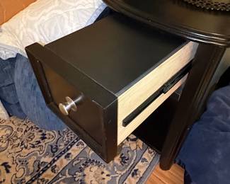 Breegin Chairside End Table
