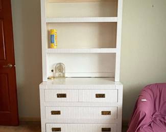 Lea Bedroom People White Lacquer Hutch Dresser