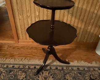 Mahogany Pie Crust Dumbwaiter Table