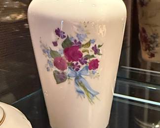 Lenox "Birds of Love" Porcelain Vase with Gold Trim