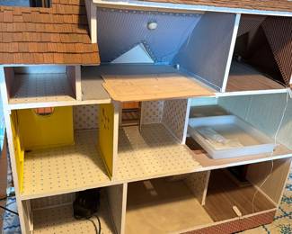 Victorian Style Wooden Dollhouse