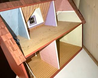 Vintage Wooden Dollhouse Kit - Farmhouse Style