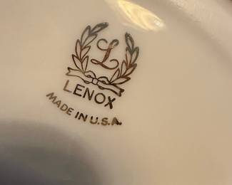 Lenox Olympia Platinum Gravy Boat with Attached Underplate