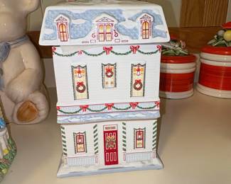 Lenox The Lenox Village Christmas Cookie Jar