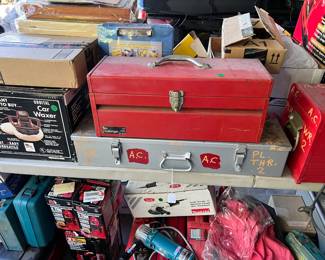 Most of these garage photos will have a variety of treasures to explore.