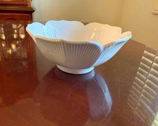 Vintage lotus flower bowls (several) from Japan
