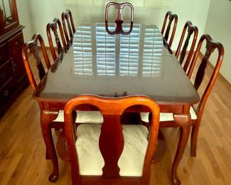 Queen Anne Dining set Polished Cherry wood