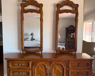 Vintage French Provincial Dresser with 2 mirrors by Drexel Heritage