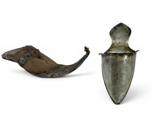 68 AntiqueMoroccanStyleSlipperShoeEngravedMetalStirrup