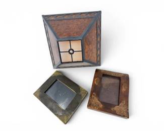 191 TiffanyStyleLampShadeDecorativePictureFrames
