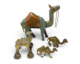 15 CamelFigurineCollectionBrassPaintedWoodDecor4Pieces