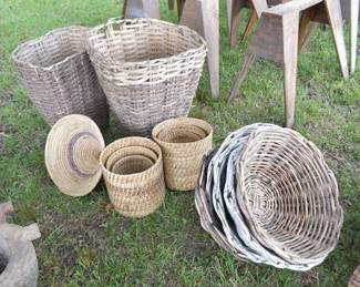 Primitive & Antique Hand-Woven Wicker and Woven Straw and Harvest Baskets