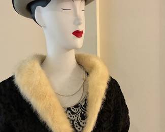 Gorgeous antique fur coat on this gal.
