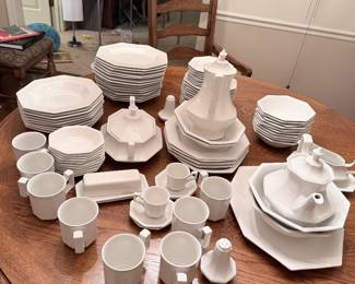 Royal Norfolk English Pottery