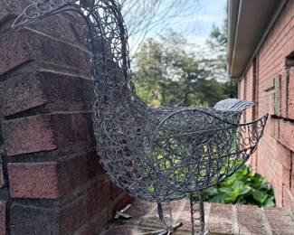VTG Wire Duck