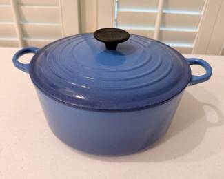 Le Creuset Round Dutch Oven