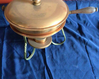 Lot 560: Copper fondue pot with lid on a stand