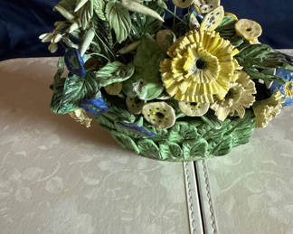 Lot 70: Ceramic floral bouquet centerpiece with plate