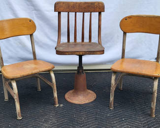 Lot 75: Vintage Students Seats Lot of 3