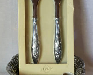 Lot 64: Lenox Lot of 4