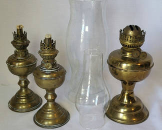 Lot 87: Antique Brass Oil Lamp Lot