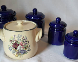 Lot 48: Kitchen Ceramic Canister Lot