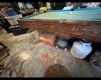 Pool table