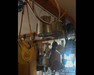 Tin kettles