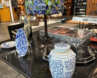 Tiffany style table lamp