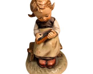Vintage Goebel Hummel 'Busy Student'