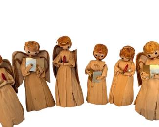 Vintage corn husk Angels
