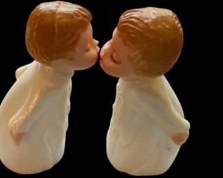 1950s celluloid kissing angels