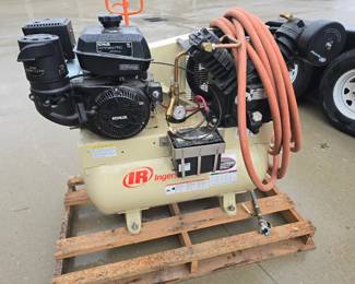 Ingersoll Rand 2475 gas-powered air compressor