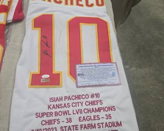 auctioncompanykc.com