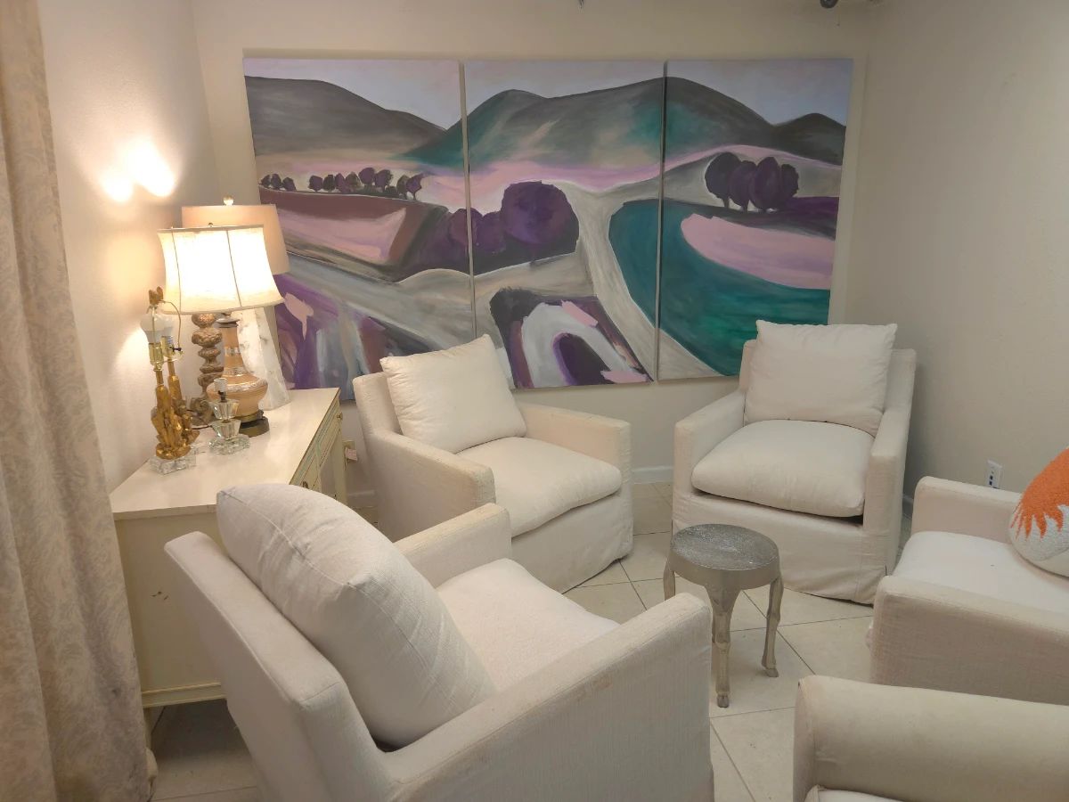 Set of 4 Swivel Chairs