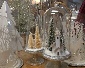CHRISTMAS DECOR