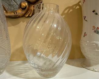 Clear Swirl Pattern Glass Vase
