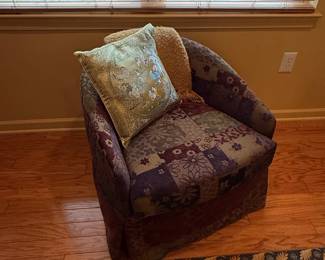 Patchwork Upholstered Swivel Accent Chair