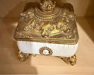 Ornate Cameo Jewelry Box with GoldTone Metal Accents second image