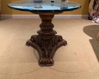 Round Glass Top Pedestal Accent Table