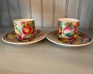 Chinese Export Porcelain Teacup and Saucer Set