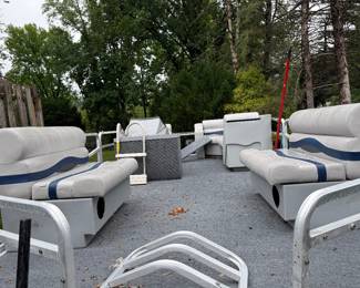 Pontoon Boat with Mercury outboard and trailer $6,000 or Best offer