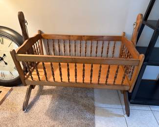 Cradle 
