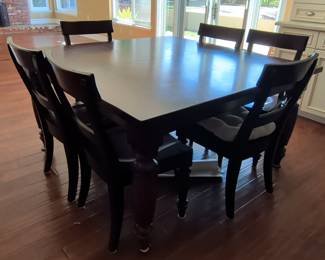 Pottery Barn Amherst Round Dining Table 60" with Extension Leaf