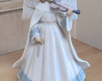 Lladro Angelic Violinist Figurine #6126