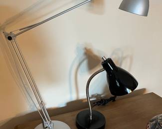 Table/desk lamps.
