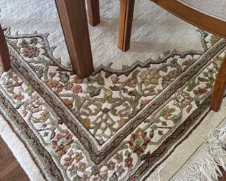 Kandahar area rug, 10’ x 7’, 100% virgin wool pile.