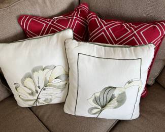 Many floor pillows.