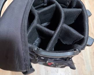 TaylorMade Select Plus golf stand bag